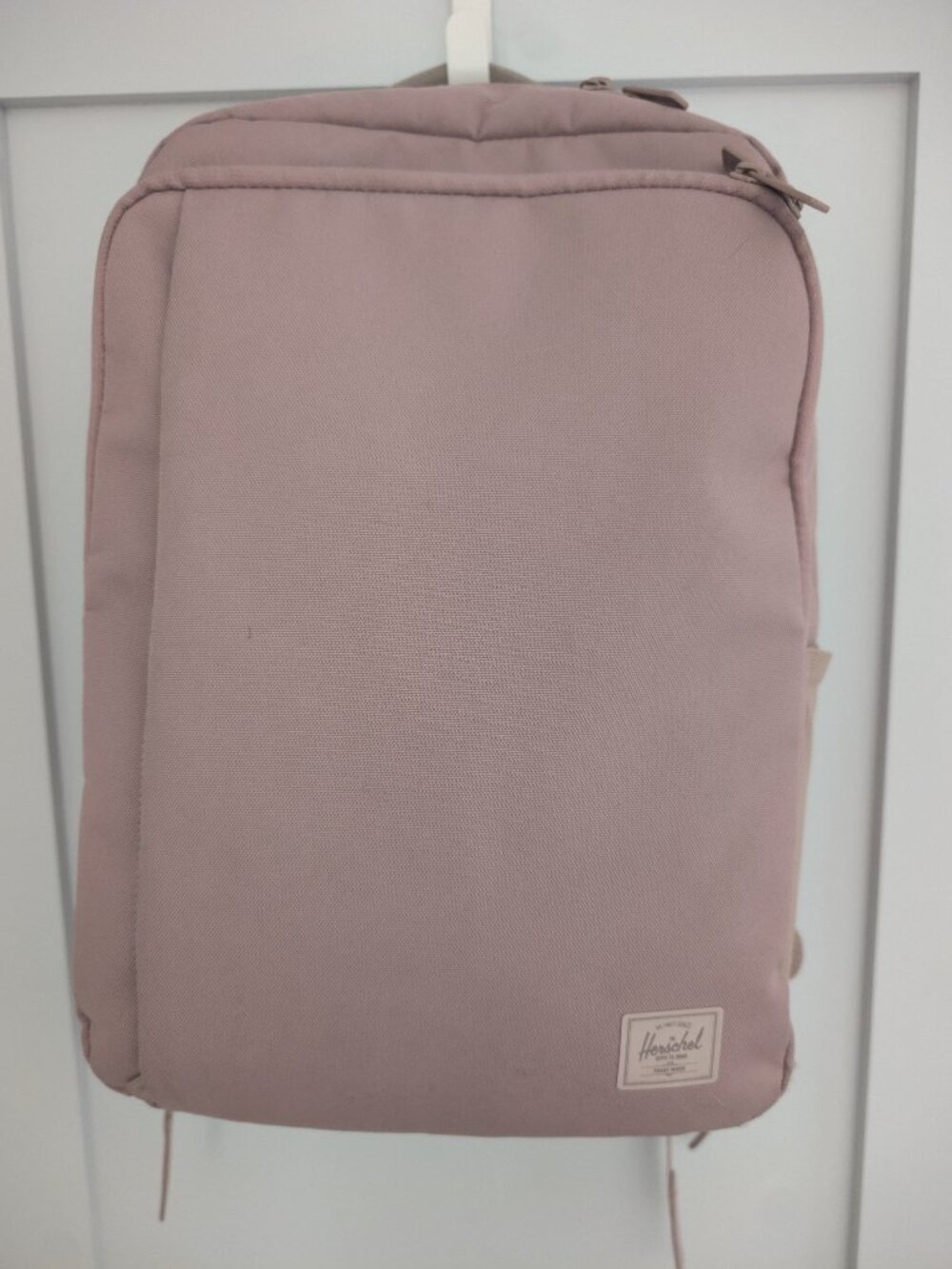 Hershel Kaslo 20 L backpack
